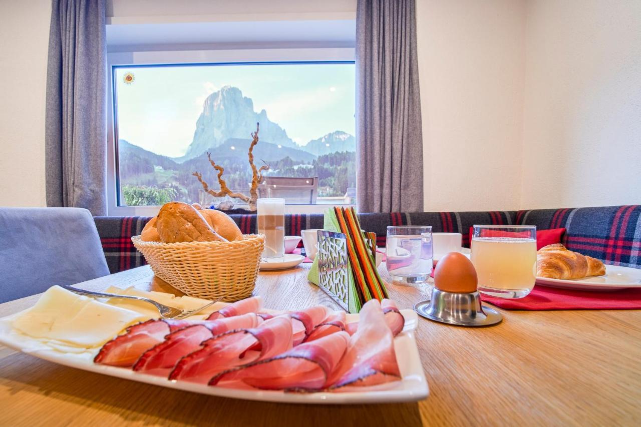 Santa Cristina Val Gardena Kedul Lodge מראה חיצוני תמונה